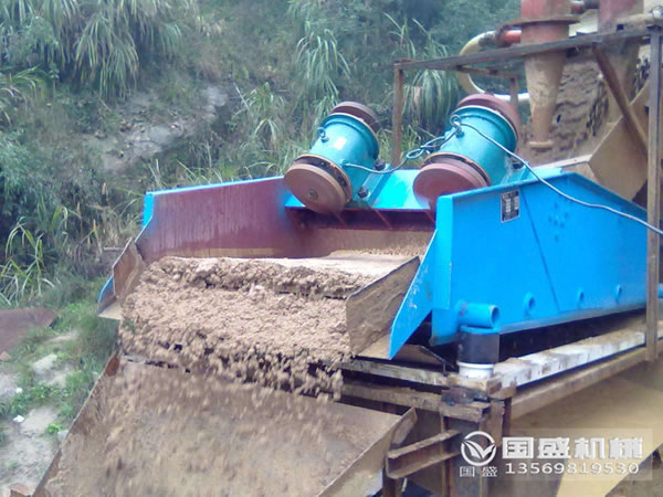 細(xì)(xì)沙回收脫水篩型號(hào)